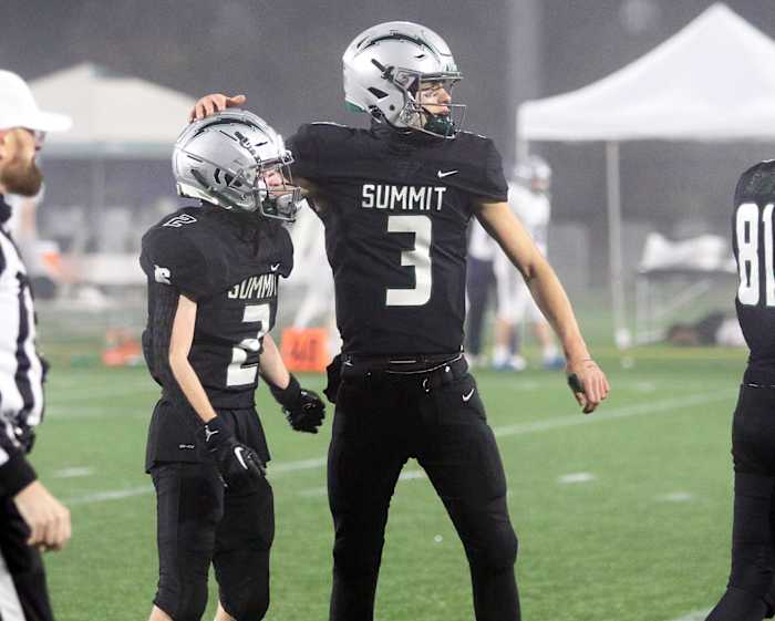 Summit Wilsonville Oregon 5A football final November 25 2022 Dan Brood 55